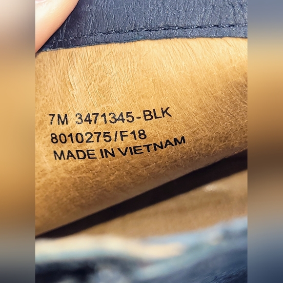 FRYE Jennifer Black Leather Ankle Side Zip Booties Size 7 M - Picture 12 of 16